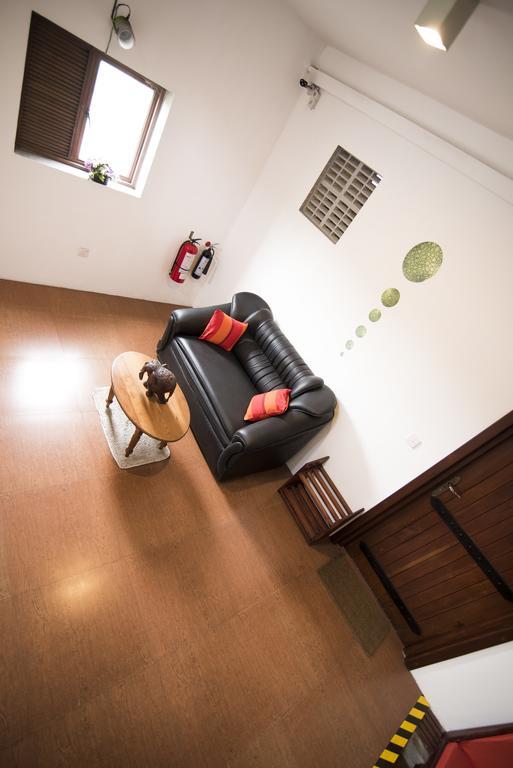 Thumbelina Apartments & Hotel Aluthgama Ngoại thất bức ảnh