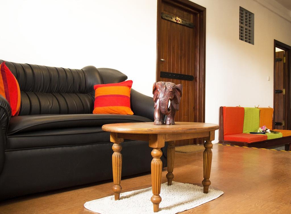 Thumbelina Apartments & Hotel Aluthgama Ngoại thất bức ảnh
