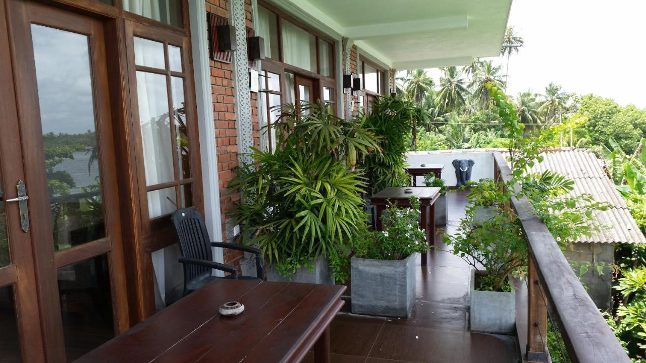 Thumbelina Apartments & Hotel Aluthgama Ngoại thất bức ảnh